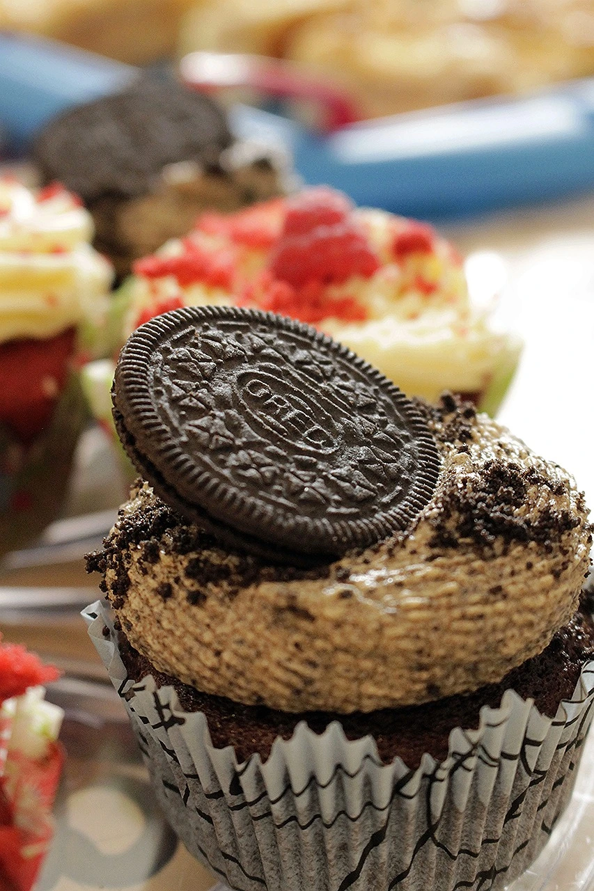 crushed oreo cookies